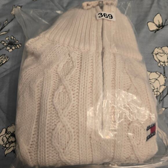 Tommy Jeans M Cable Knit Quarter-Zip Sweater Wool Blend Ivory White Logo Patch - Picture 10 of 10